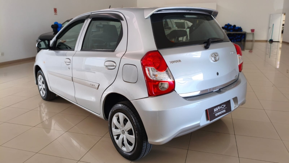 toyota etios 1.3 x 16v flex 4p manual 20183
