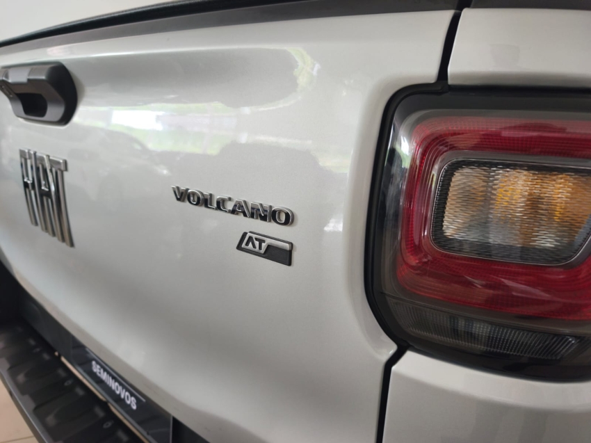 fiat strada 1.3 firefly flex volcano cd cvt 4p automatico 202314