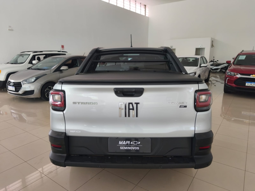 fiat strada 1.3 firefly flex volcano cd cvt 4p automatico 20234