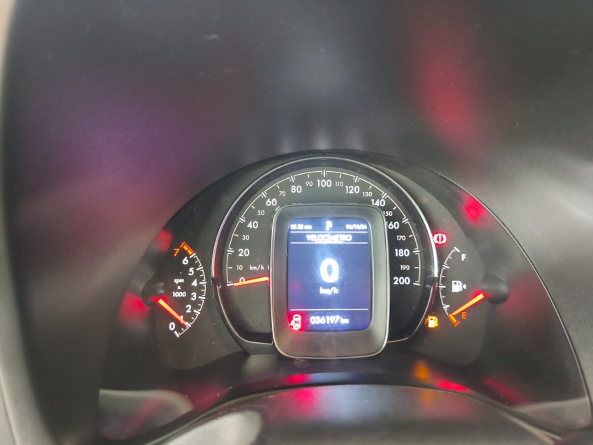 fiat strada 1.3 firefly flex volcano cd cvt 4p automatico 20239