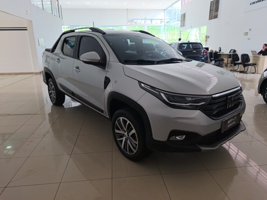 fiat strada 1.3 firefly flex volcano cd cvt 4p automatico 20237