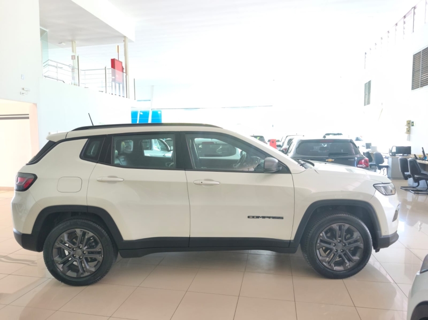 jeep compass 1.3 t270 turbo flex longitude at6 4p automatico 20225