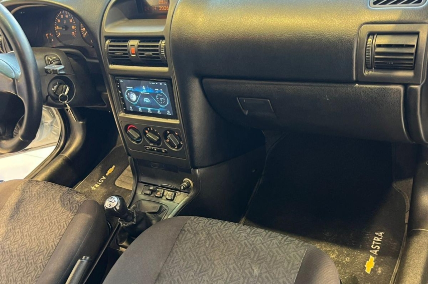 chevrolet astra 2.0 mpfi advantage sedan 8v flex 4p manual 20076