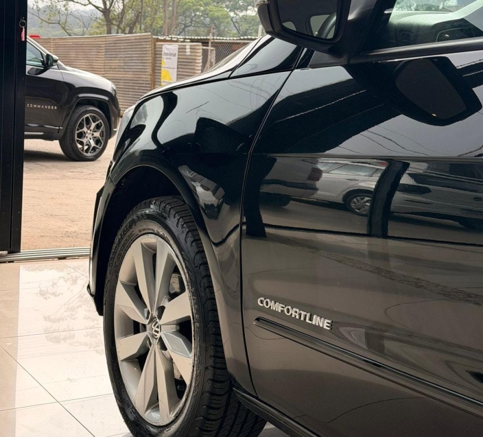 volkswagen voyage 1.6 msi totalflex comfortline 4p i-motion flex automatico 20189