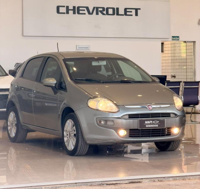 fiat punto 1.6 essence 16v flex 4p manual 20173