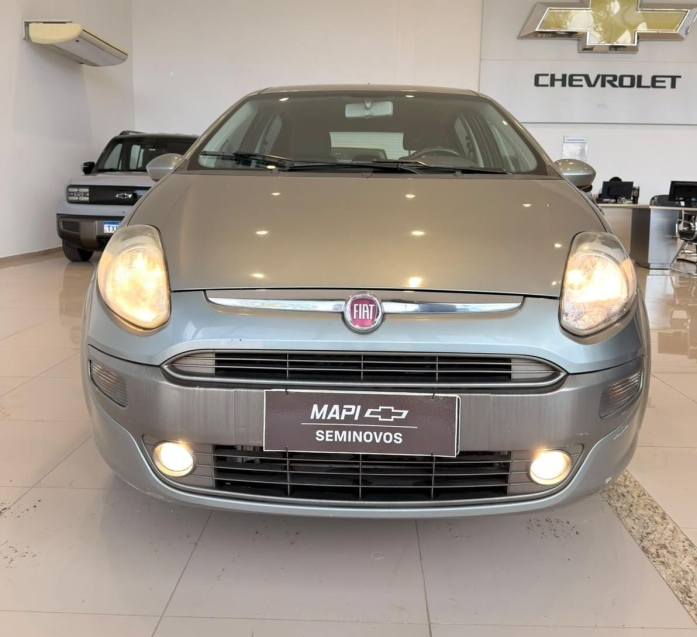 fiat punto 1.6 essence 16v flex 4p manual 20172