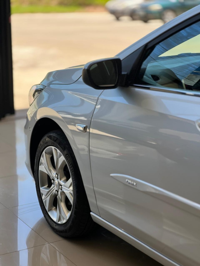 chevrolet onix 1.0 turbo flex premier automatico 4p 20224