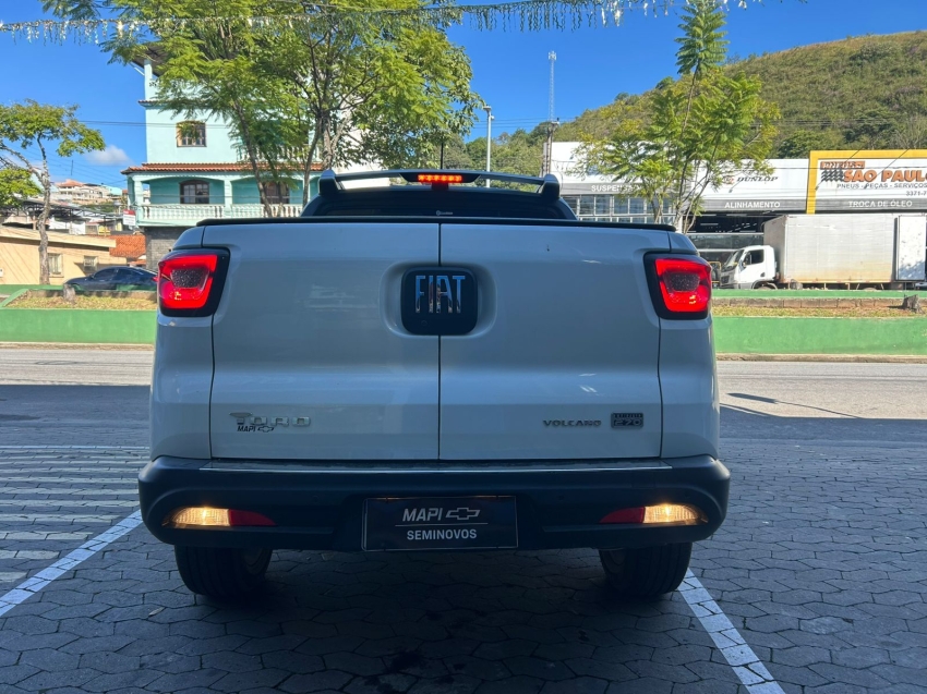 fiat toro 1.3 turbo 270 flex volcano at6 4p automatico 20253