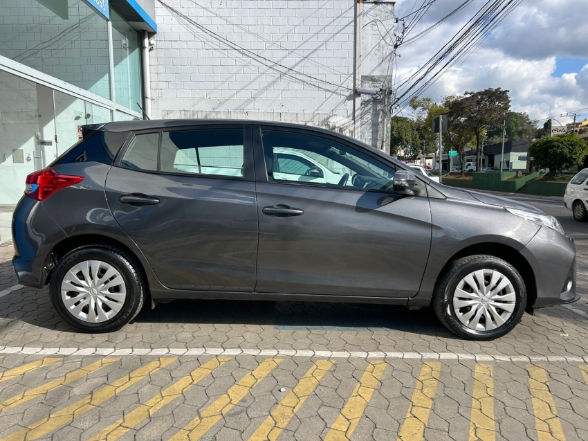 toyota yaris 1.5 16v flex xl multidrive 4p automatico 20253