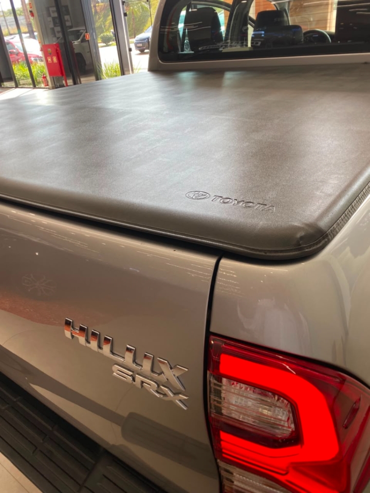 toyota hilux 2.8 d-4d turbo diesel cd srx 4x4 automatico 4p 20236