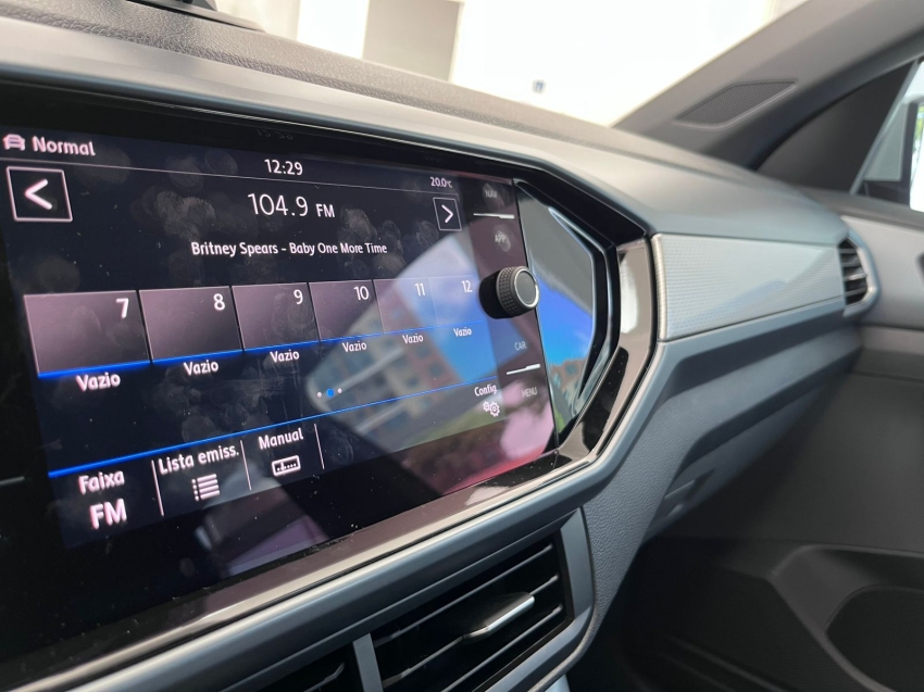 volkswagen t-cross 1.0 200 tsi total flex comfortline automatico 4p 202012