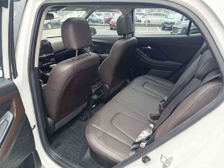 hyundai creta platinum 1.0 t-gdi at18