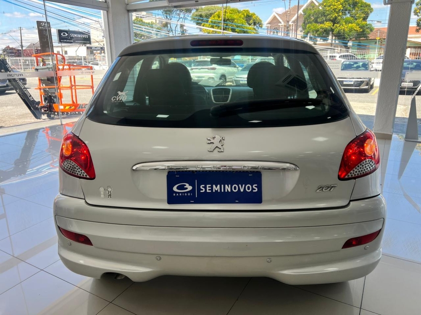 peugeot 207 1.4 flex 20155