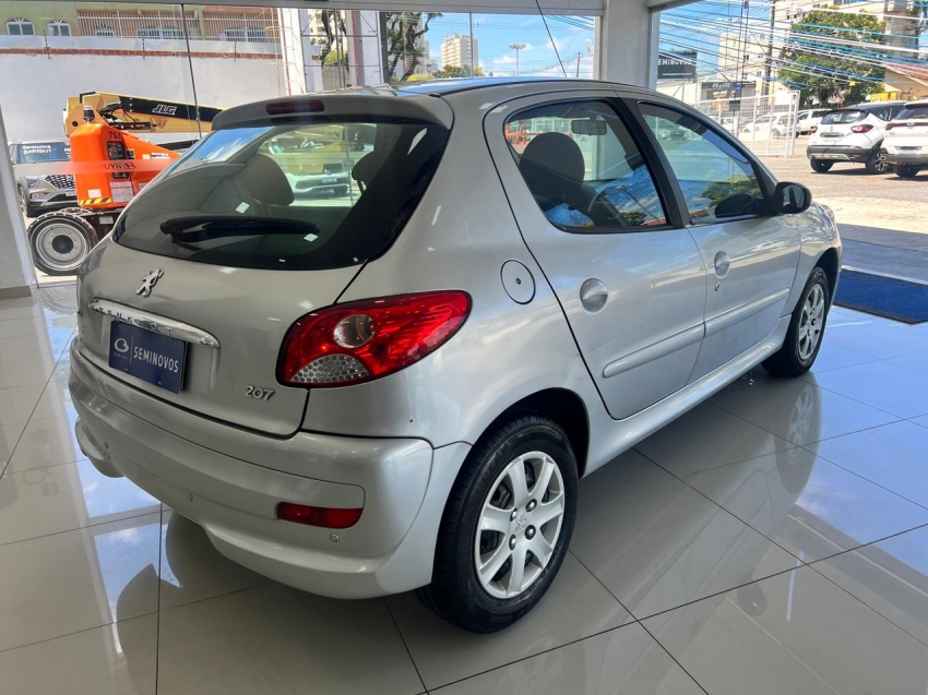 peugeot 207 1.4 flex 20157