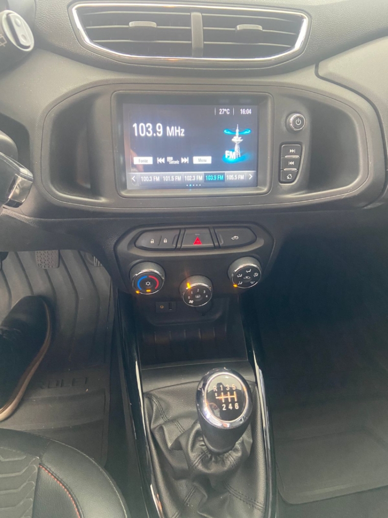 chevrolet onix 1.4 flex manual 201714