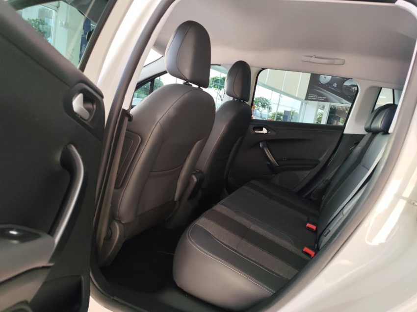 peugeot 2008 1.6 flex automatico 202315