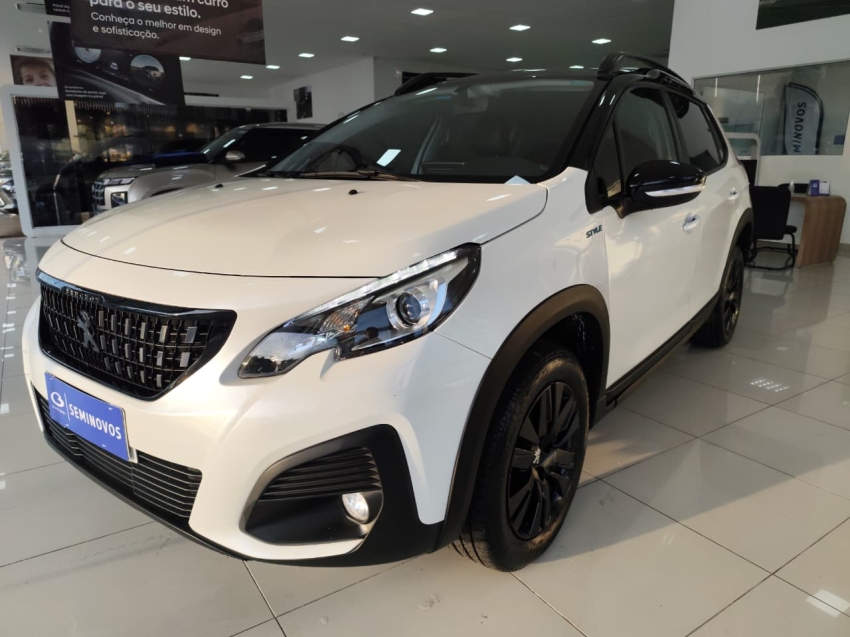 peugeot 2008 1.6 flex automatico 2023