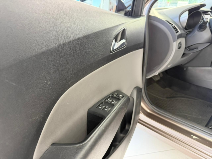 hyundai hb20s 1.6 flex automatico 201615