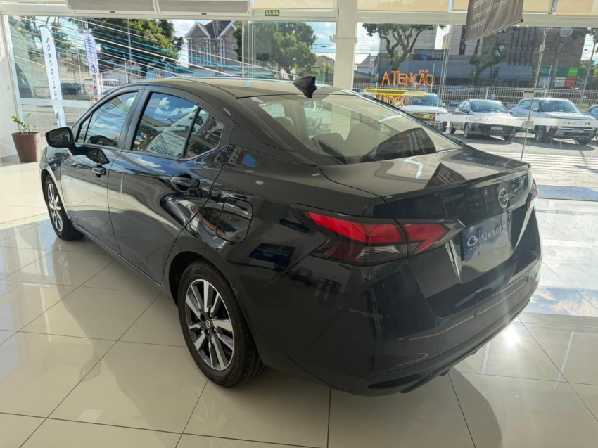 nissan versa 1.6 flex automatico 20214