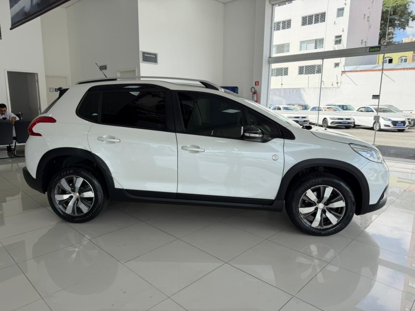 peugeot 2008 1.6 flex automatico 20196