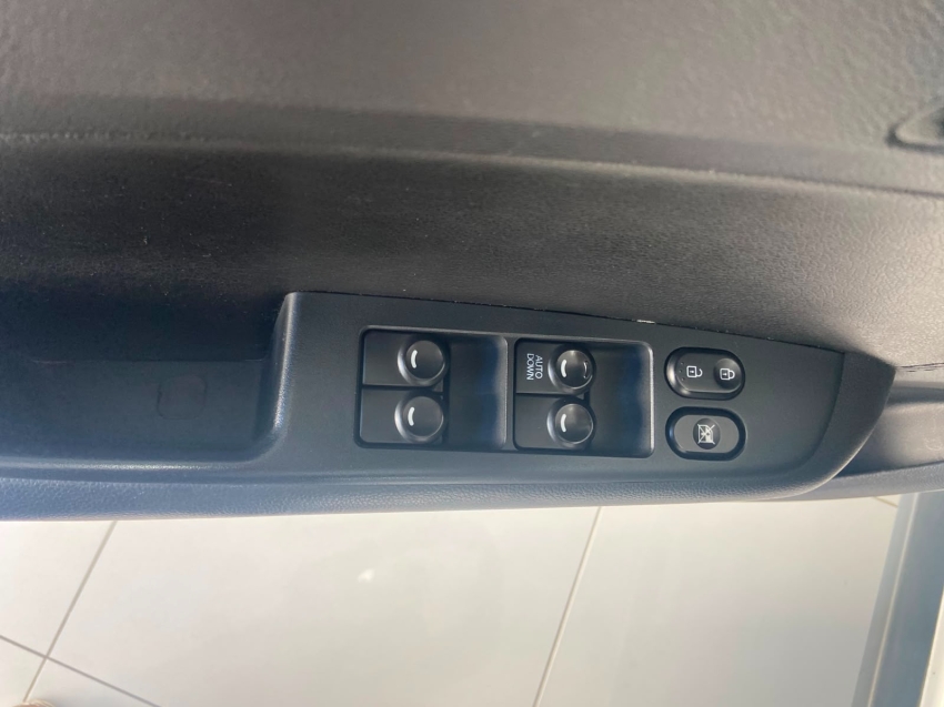 hyundai hb20x 1.6 flex manual 201417