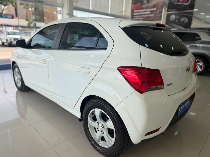 chevrolet onix 1.4 mpfi lt 8v flex 4p manual 1.0 20192