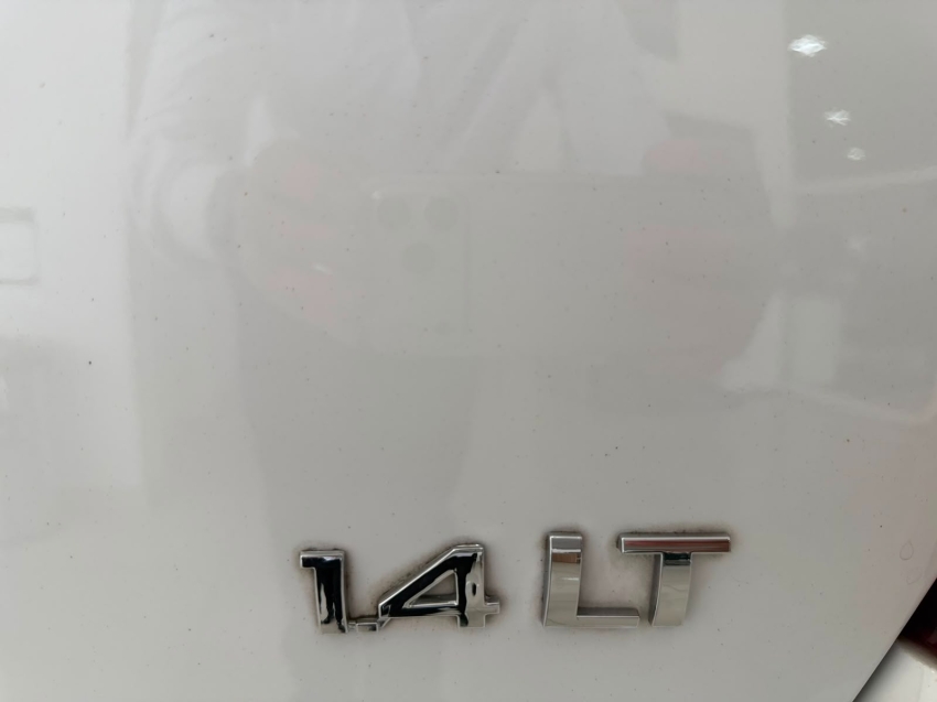 chevrolet onix 1.4 mpfi lt 8v flex 4p manual 1.0 20198