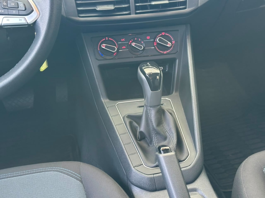 volkswagen nivus 1.0 200 tsi total flex comfortline automatico 4p 202311