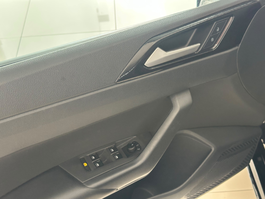 VIRTUS COMFORTLINE 200 1.0 TSI AT19