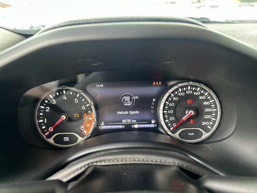 jeep renegade 1.8 16v flex limited 4p automatico 201810