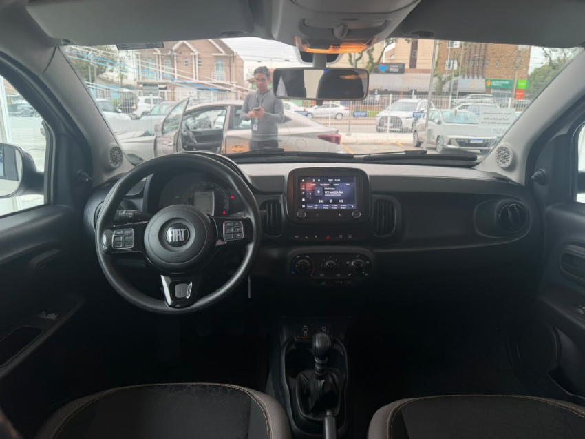 fiat mobi 1.0 firefly flex trekking manual 4p 202514