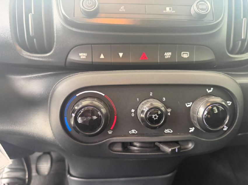 fiat mobi 1.0 firefly flex trekking manual 4p 202512