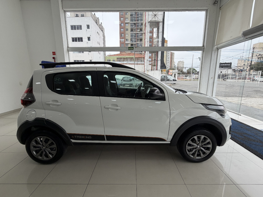 fiat mobi 1.0 firefly flex trekking manual 4p 20253