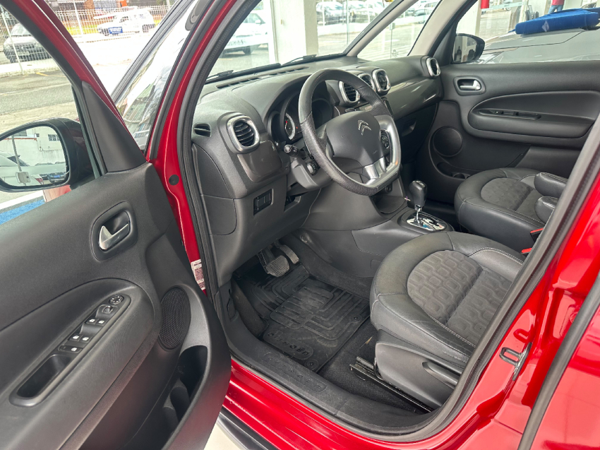 citroen aircross 1.6 shine 16v flex 4p automatico 201710