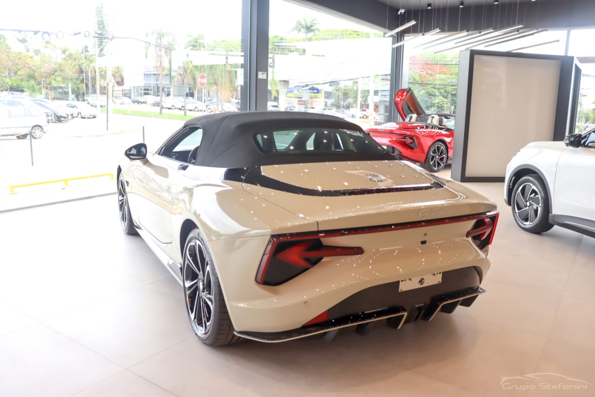 mg cyberster 77 kw eletrico gt awd 7.7 2p automatico 202619