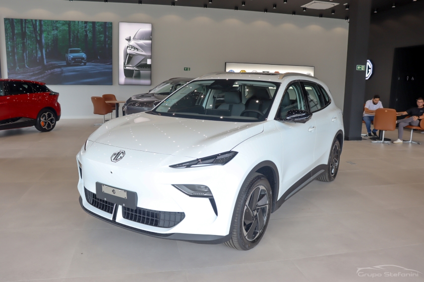 mg s5 64 kw eletrico luxury 6.4 4p automatico 2026