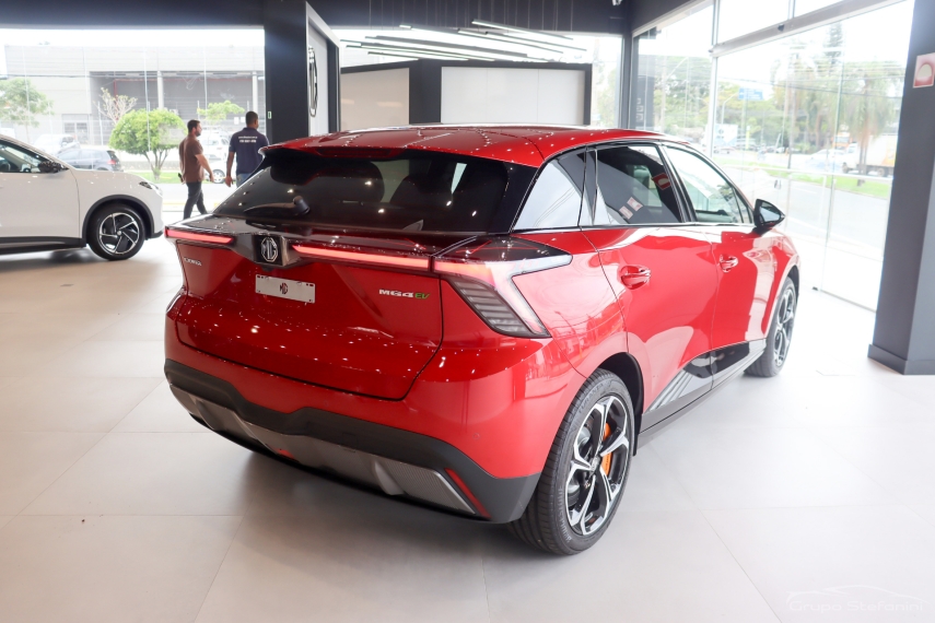 mg 4 64 kw eletrico x-power 6.4 4p automatico 202610