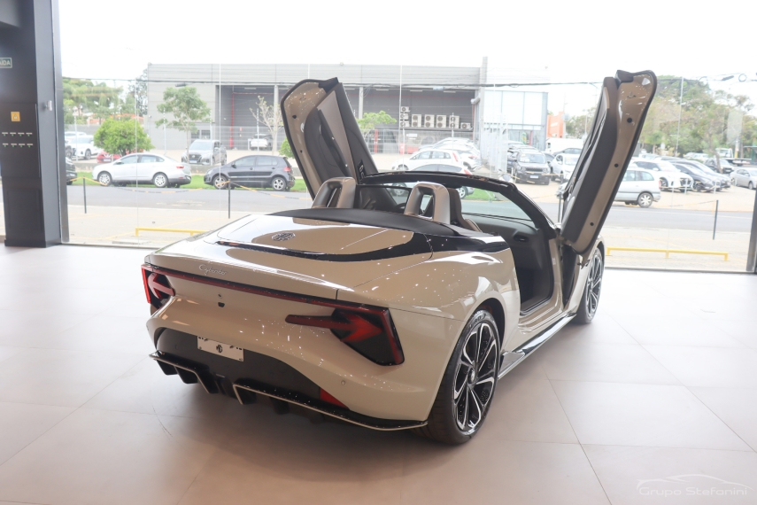 mg cyberster 77 kw eletrico gt awd 7.7 2p automatico 202614