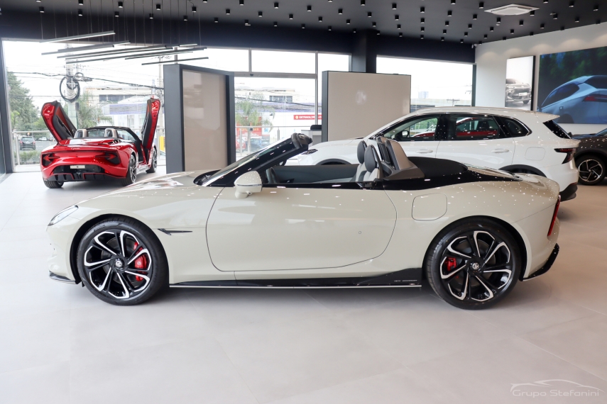mg cyberster 77 kw eletrico gt awd 7.7 2p automatico 202610