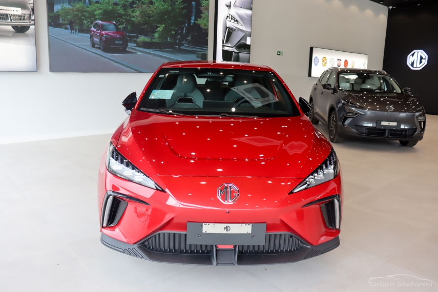 mg 4 64 kw eletrico x-power 6.4 4p automatico 20271