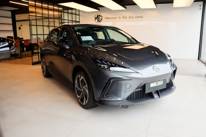 mg 4 64 kw eletrico comfort 6.4 4p automatico 20272