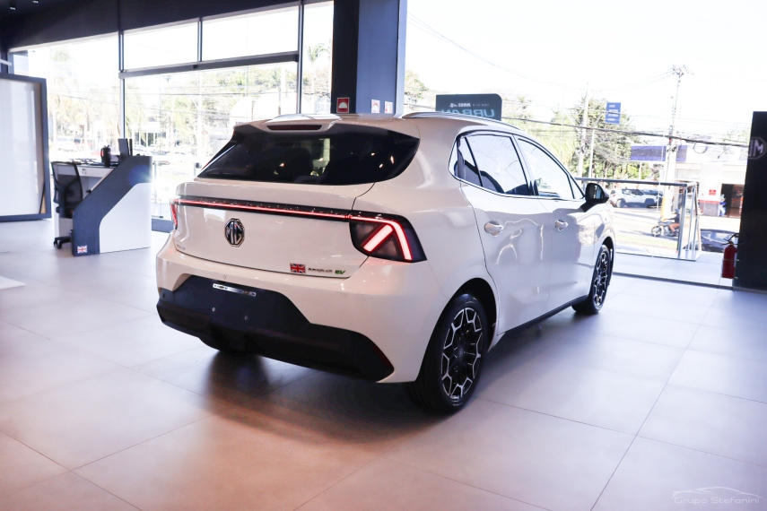 mg 4 urban 43 kw eletrico luxury 4.3 4p automatico 202710