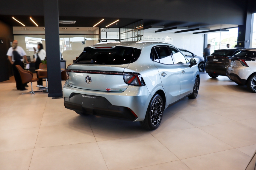 mg 4 urban 54 kw eletrico luxury 5.4 4p automatico 202710