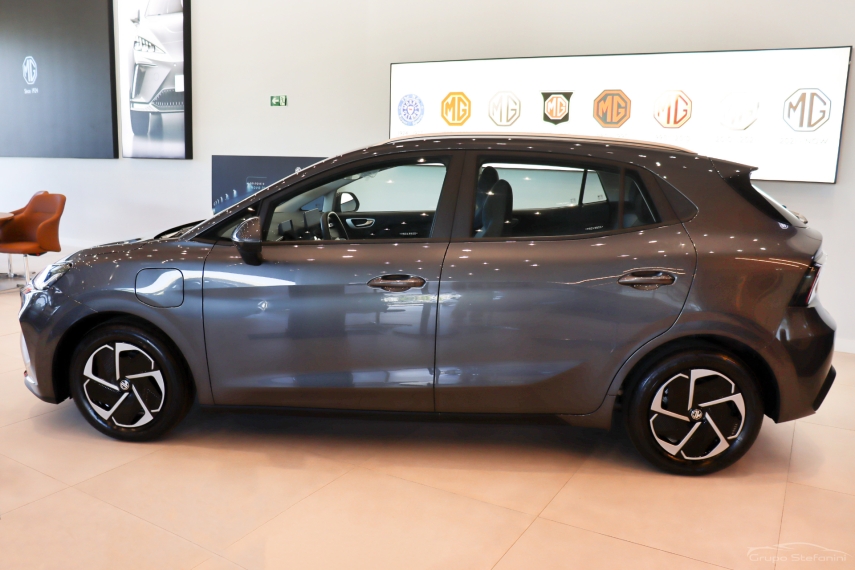 mg 4 urban 43 kw eletrico comfort 4.3 4p automatico 20279