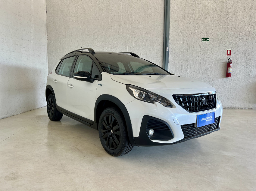 Peugeot 2008 1.6 16V THP FLEX STYLE 4P AUTOMÁTICO 5