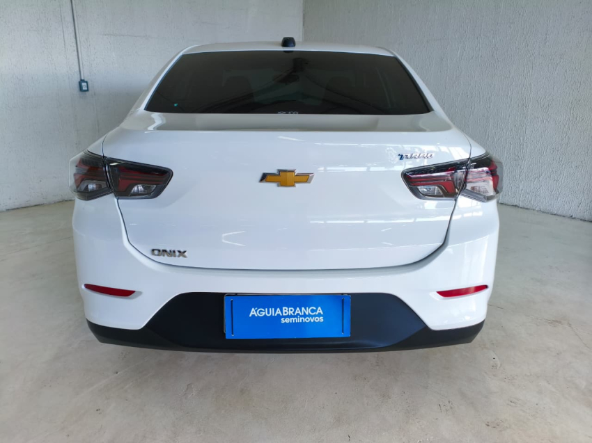 Chevrolet ONIX 1.0 FLEX MANUAL 8