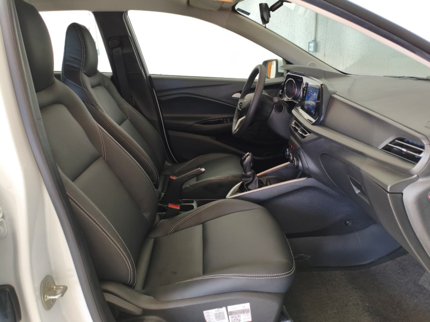 Chevrolet ONIX 1.0 FLEX MANUAL 22