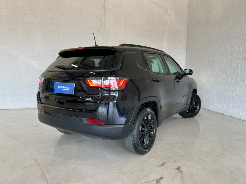 JEEP COMPASS 1.3 T270 TURBO FLEX LONGITUDE AT6 10