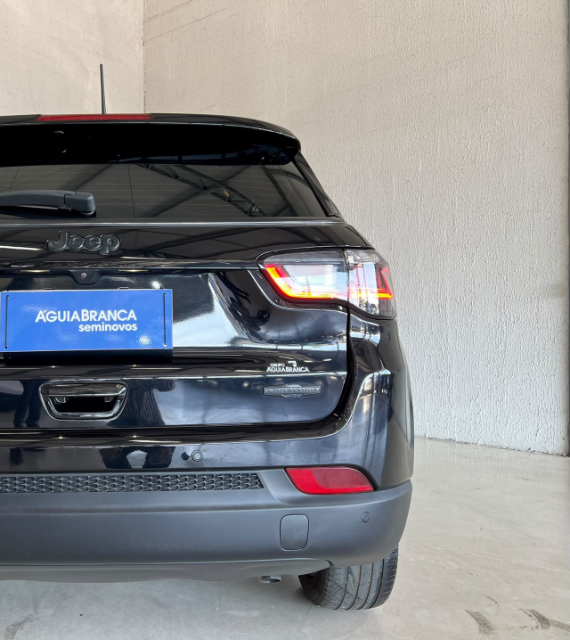 JEEP COMPASS 1.3 T270 TURBO FLEX LONGITUDE AT6 9