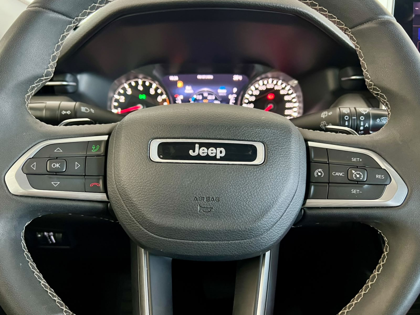 JEEP COMPASS 1.3 T270 TURBO FLEX LONGITUDE AT6 17